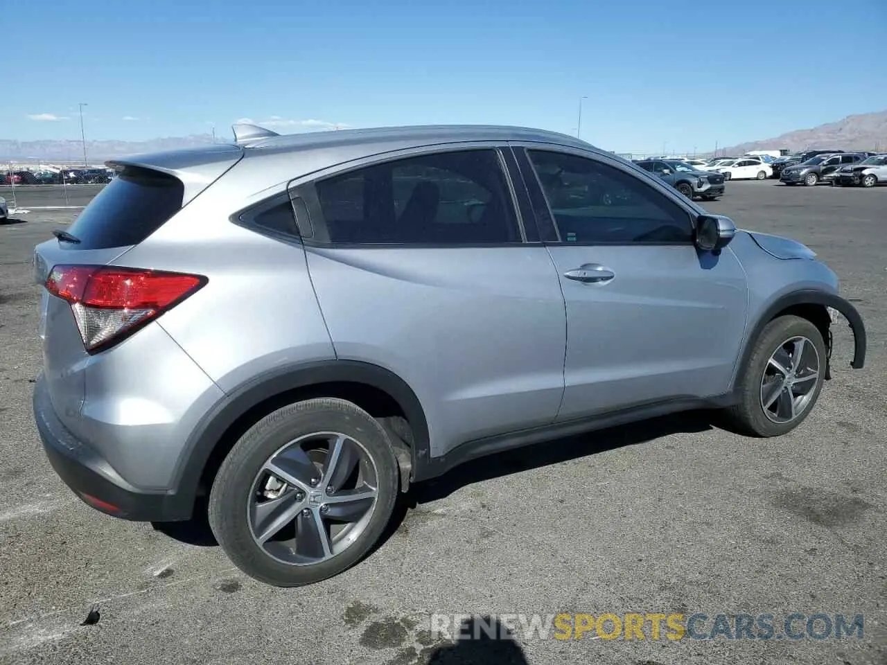 3 Photograph of a damaged car 3CZRU5H52NM734663 HONDA HR-V 2022