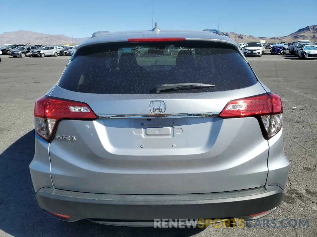 6 Photograph of a damaged car 3CZRU5H52NM734663 HONDA HR-V 2022
