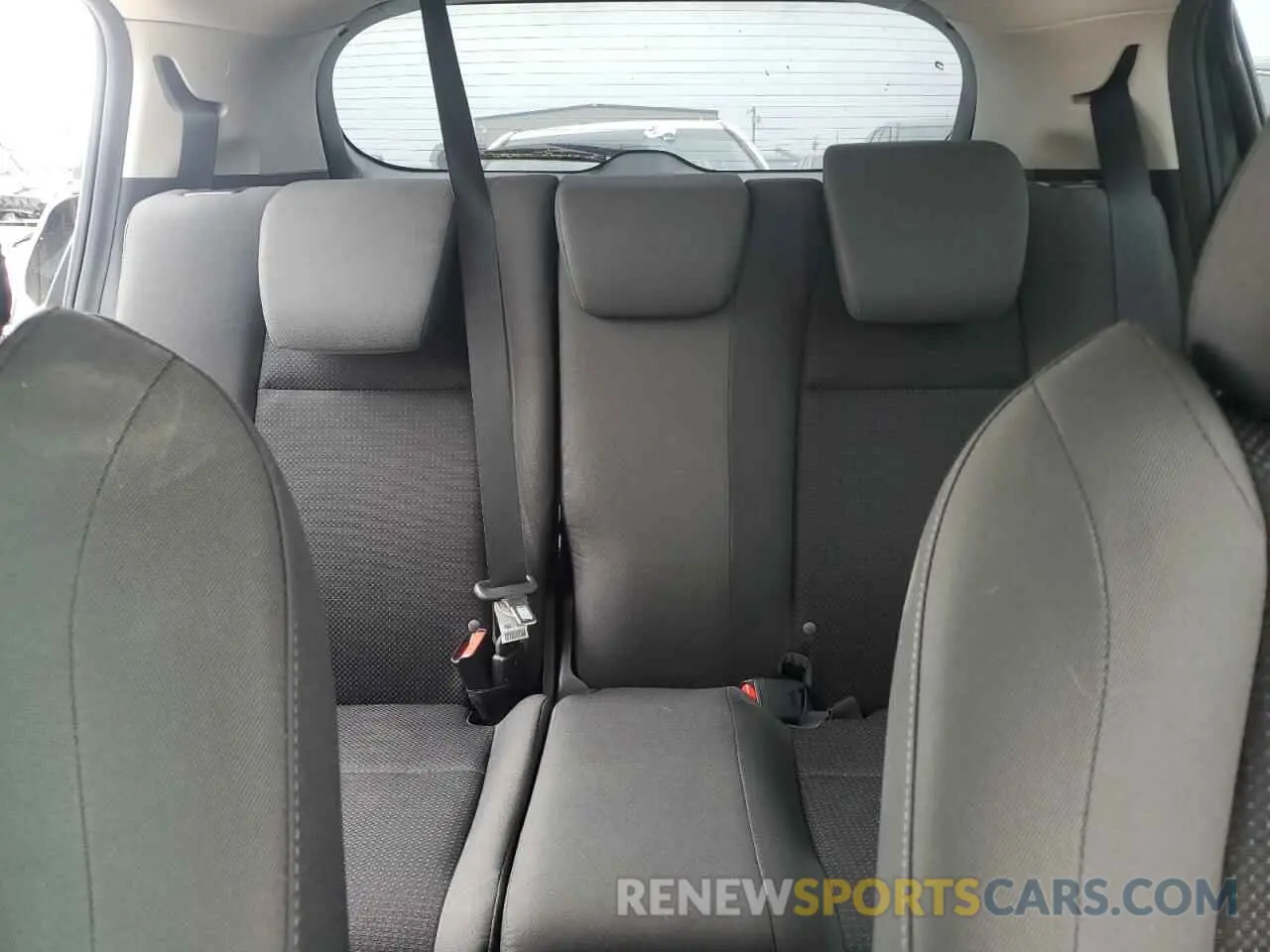 10 Photograph of a damaged car 3CZRU5H52NM737014 HONDA HR-V 2022
