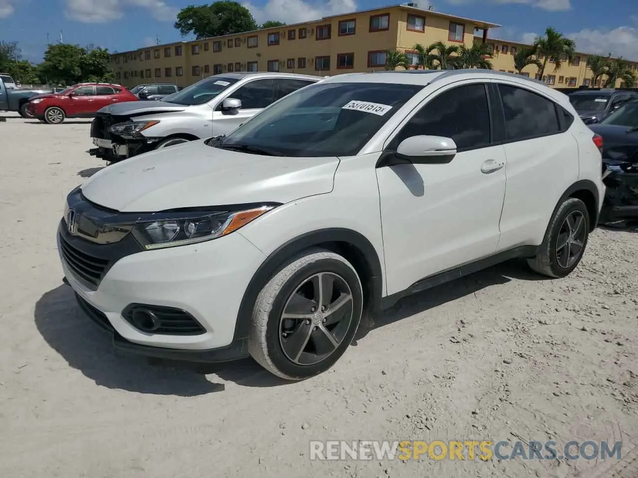 1 Photograph of a damaged car 3CZRU5H53NM728158 HONDA HR-V 2022