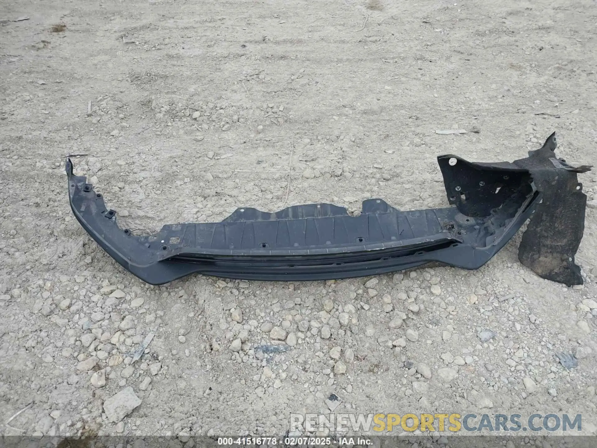 12 Photograph of a damaged car 3CZRU5H53NM742822 HONDA HR-V 2022