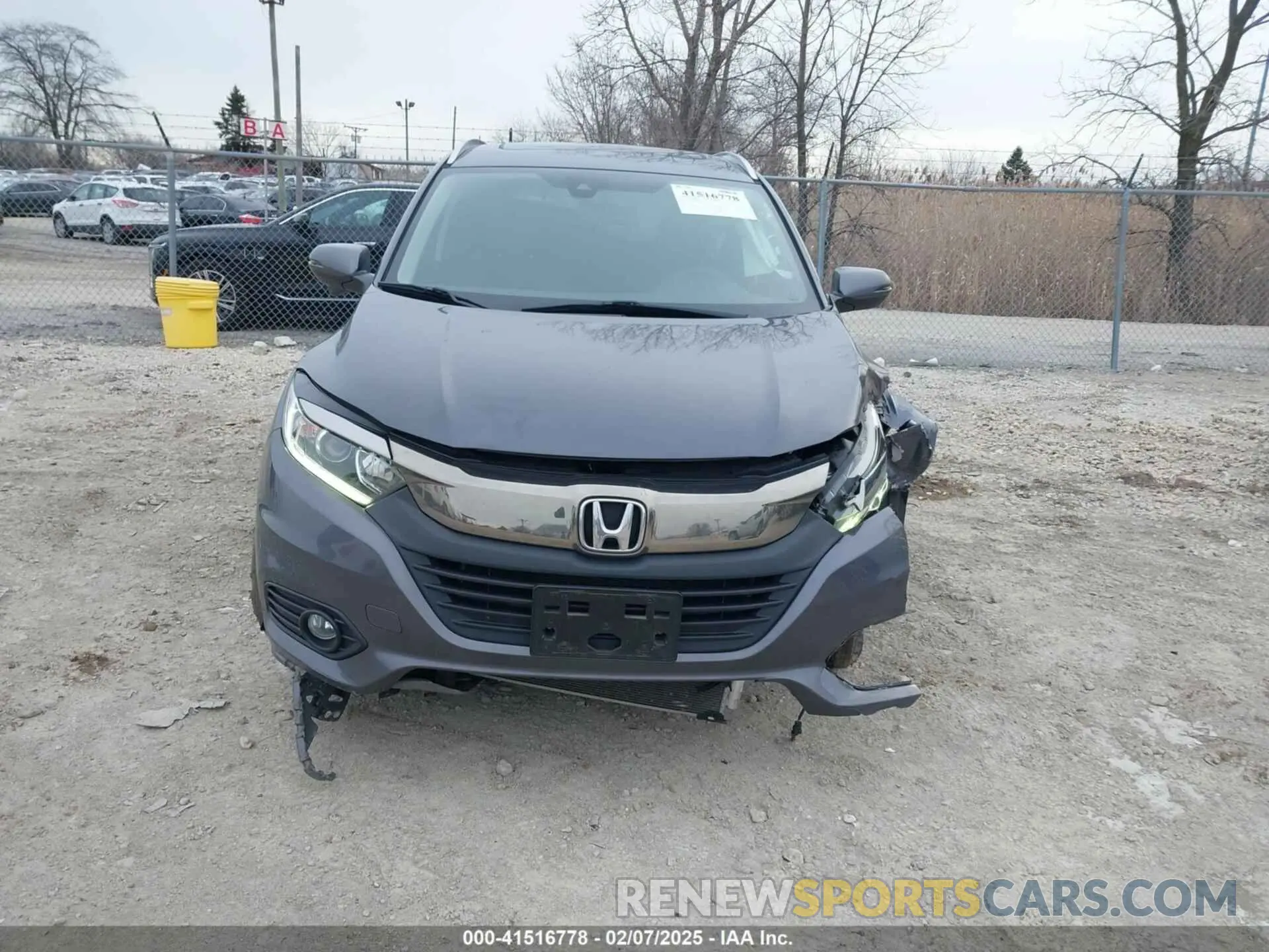 13 Photograph of a damaged car 3CZRU5H53NM742822 HONDA HR-V 2022