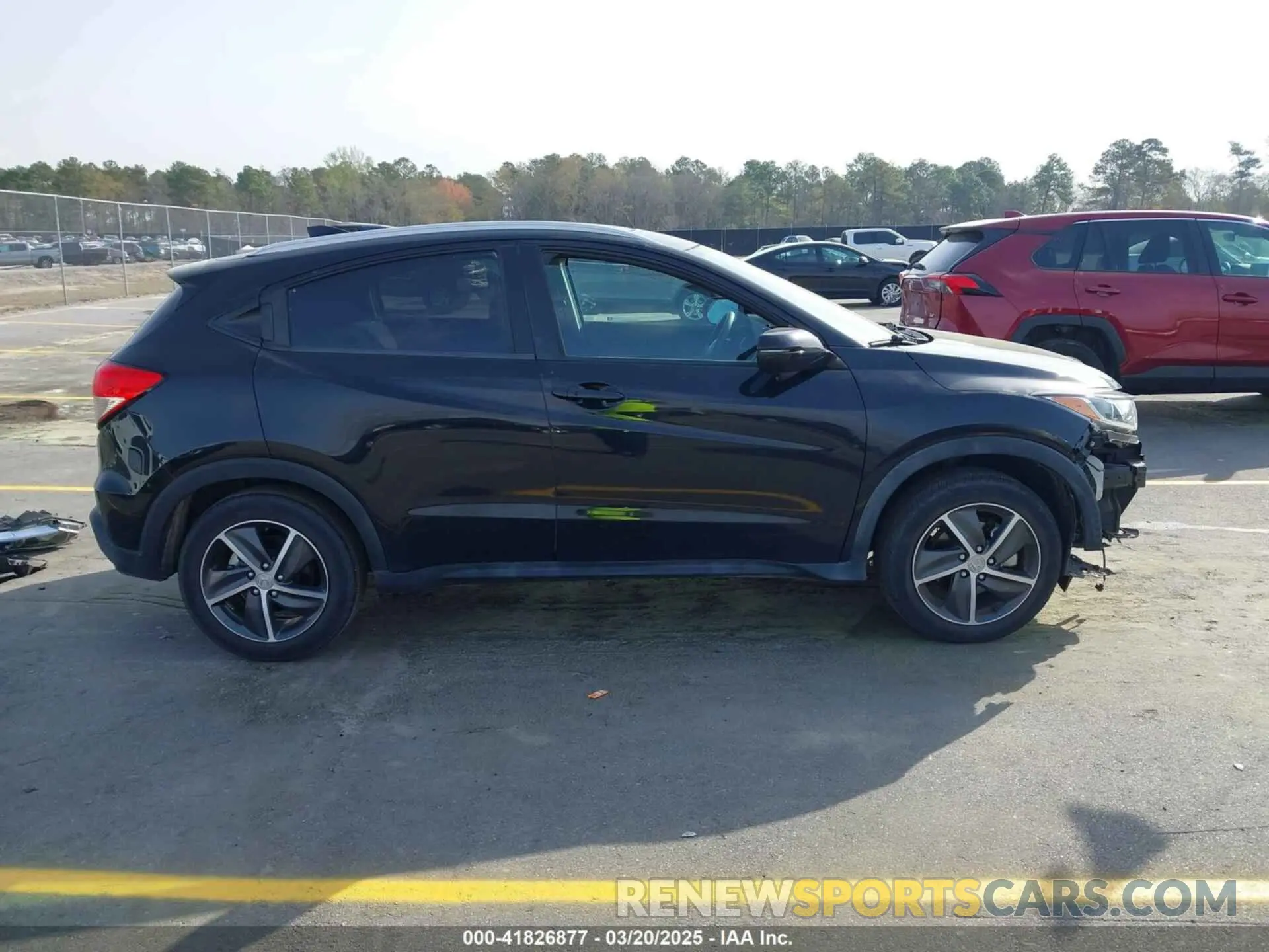 14 Photograph of a damaged car 3CZRU5H54NM701230 HONDA HR-V 2022