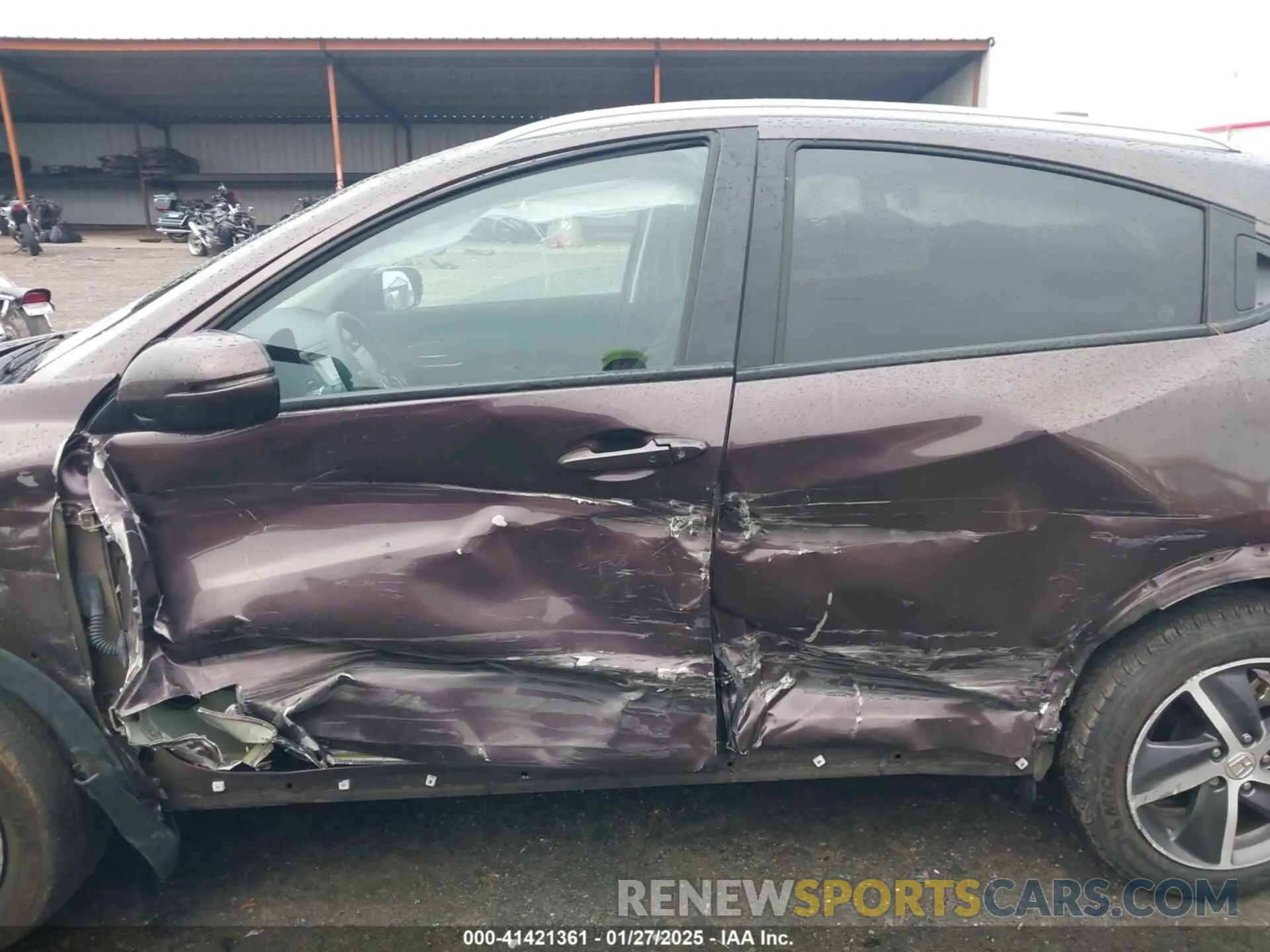 14 Photograph of a damaged car 3CZRU5H54NM713510 HONDA HR-V 2022