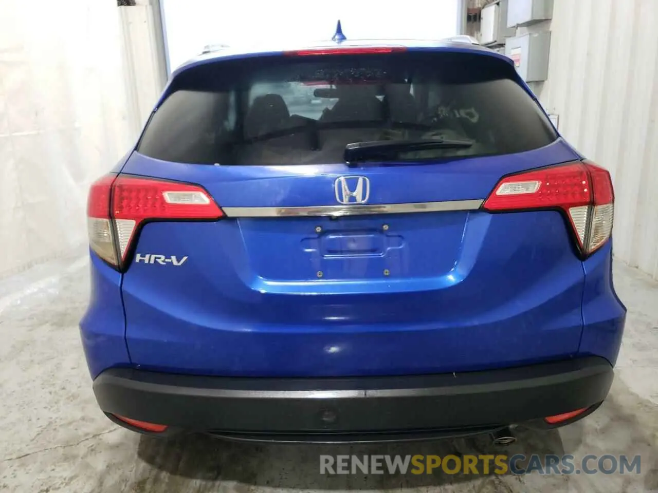 6 Photograph of a damaged car 3CZRU5H54NM730369 HONDA HR-V 2022