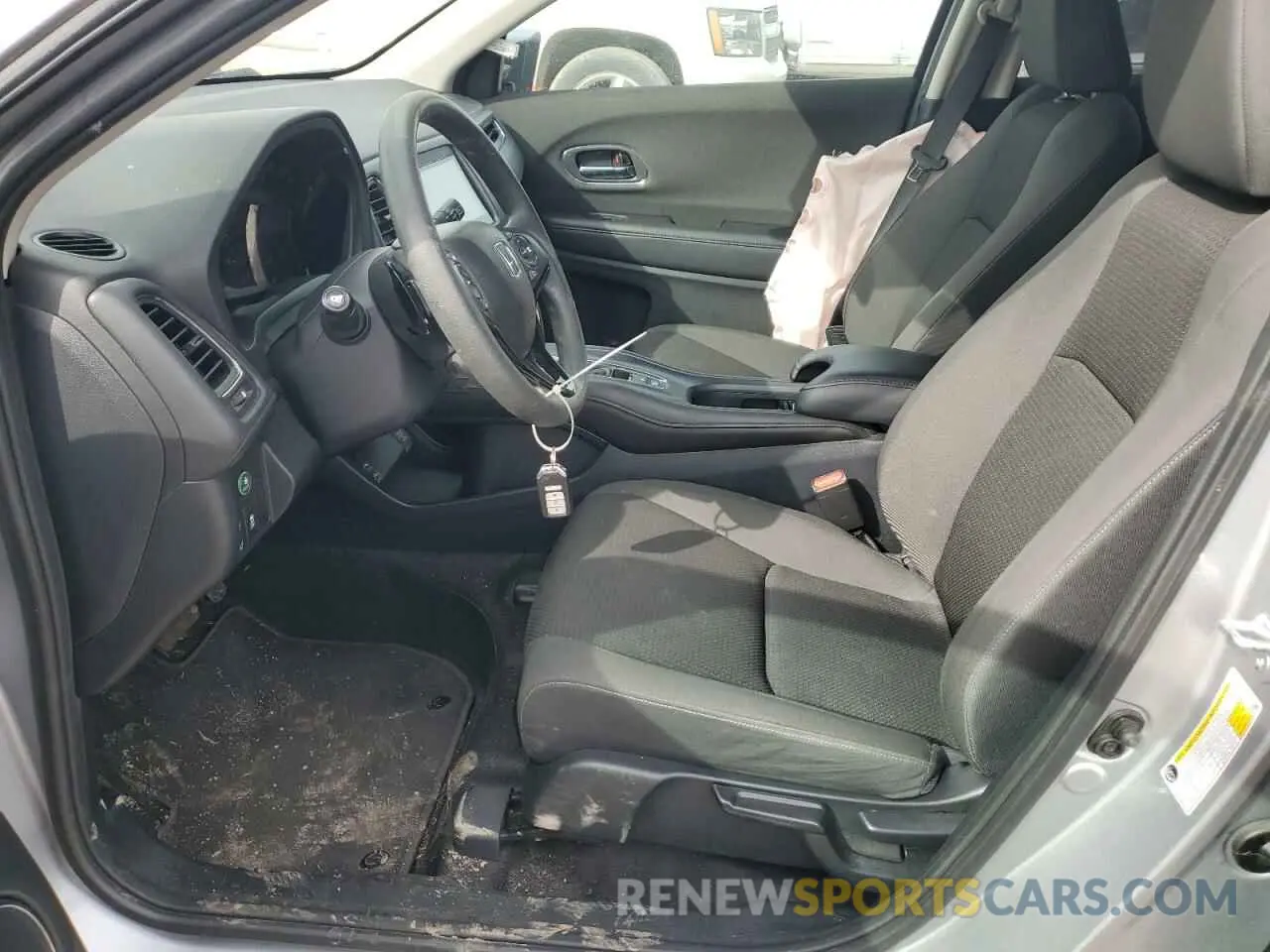7 Photograph of a damaged car 3CZRU5H54NM739329 HONDA HR-V 2022