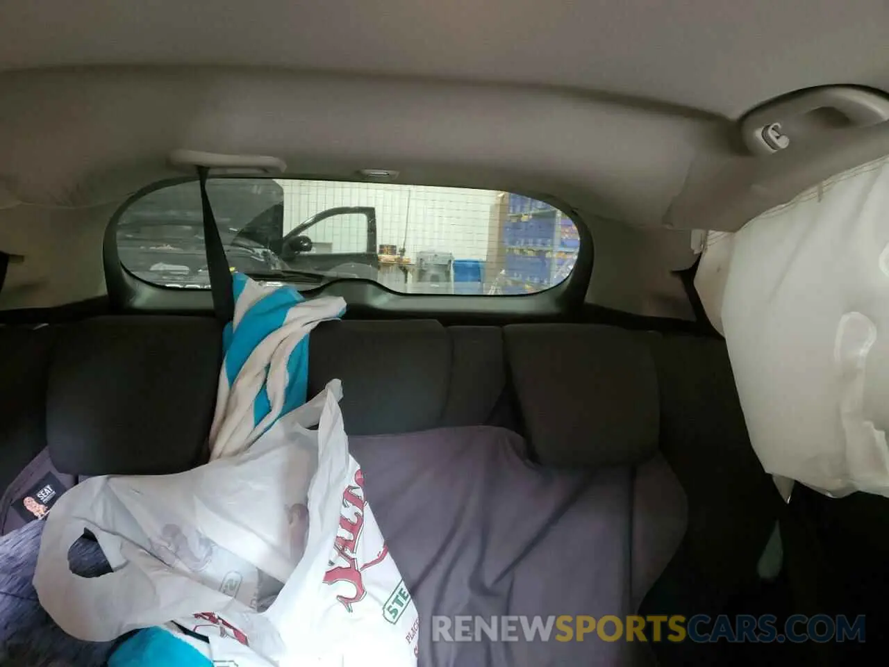 10 Photograph of a damaged car 3CZRU5H55NM729960 HONDA HR-V 2022