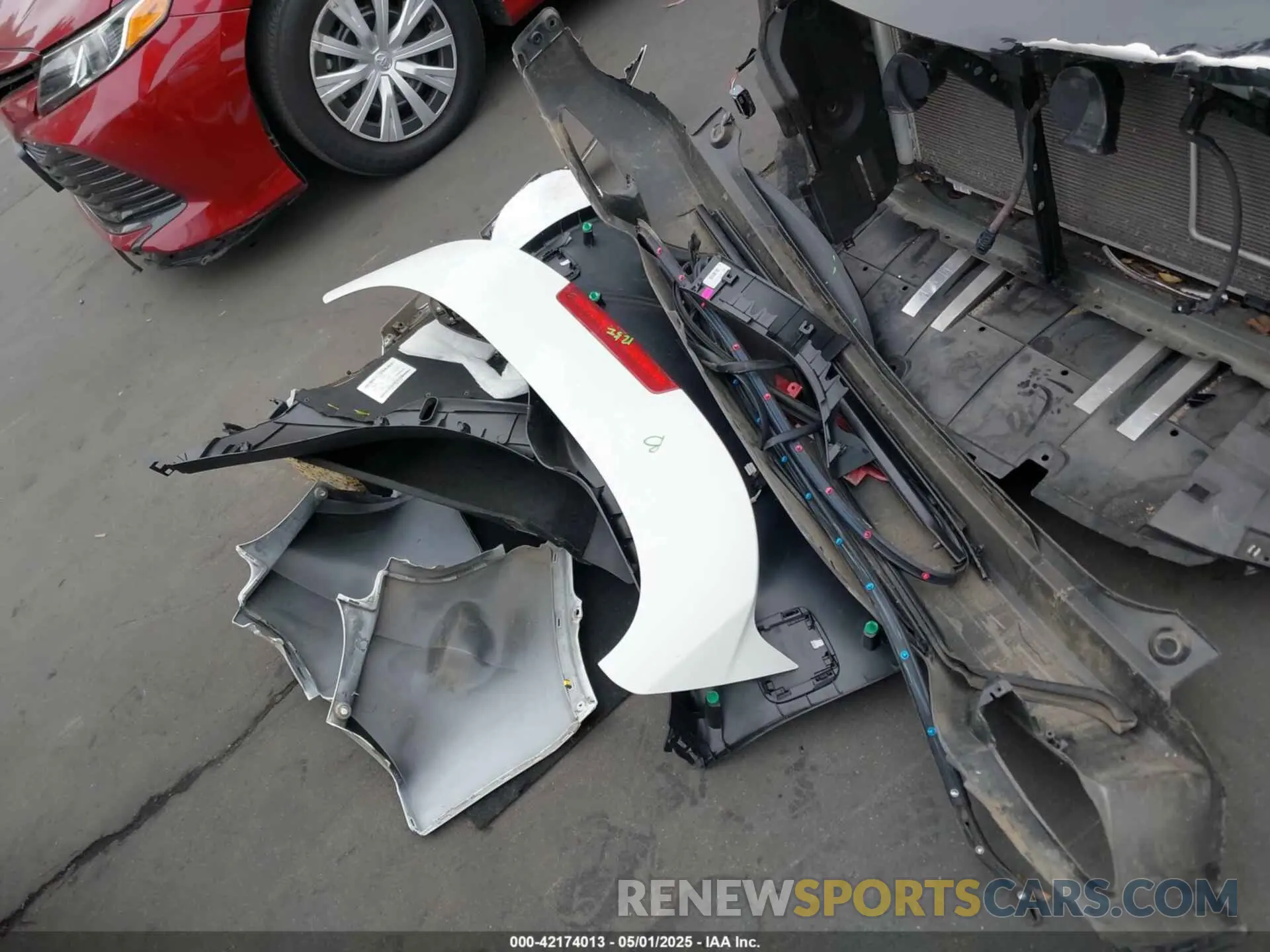 18 Photograph of a damaged car 3CZRU5H56NM744659 HONDA HR-V 2022