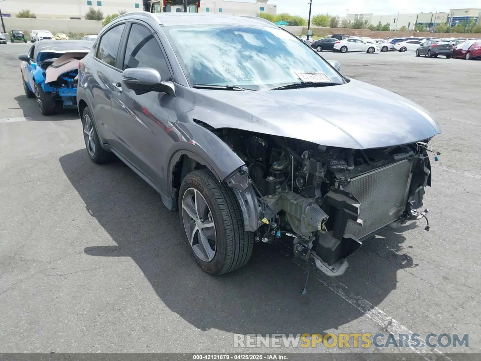 14 Photograph of a damaged car 3CZRU5H57NM703540 HONDA HR-V 2022