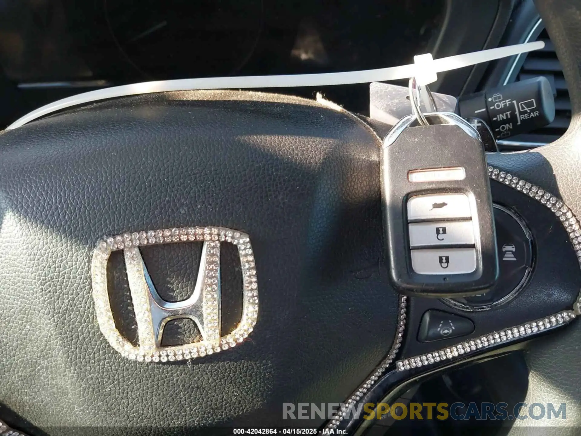 11 Photograph of a damaged car 3CZRU5H57NM719012 HONDA HR-V 2022