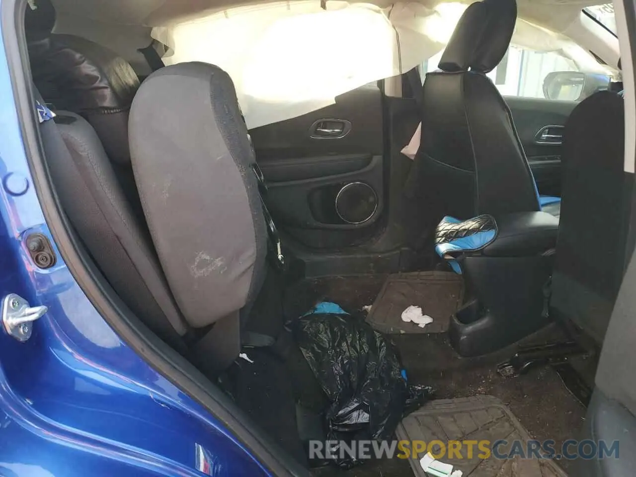 11 Photograph of a damaged car 3CZRU5H57NM730317 HONDA HR-V 2022