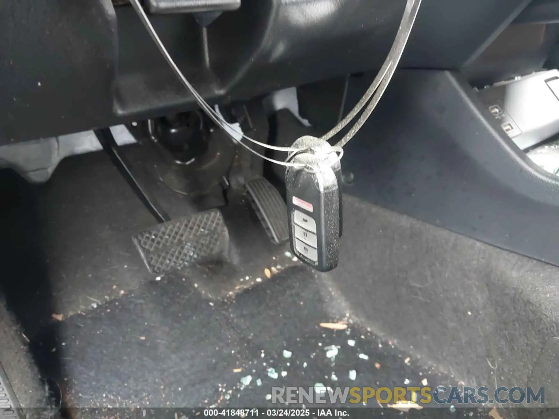 11 Photograph of a damaged car 3CZRU5H57NM733220 HONDA HR-V 2022