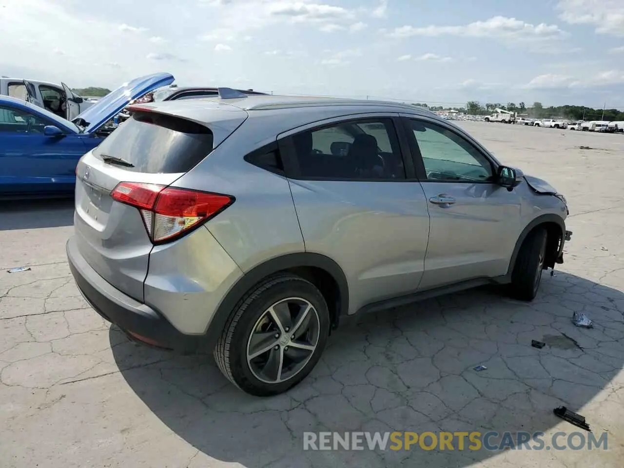 3 Photograph of a damaged car 3CZRU5H59NM734420 HONDA HR-V 2022