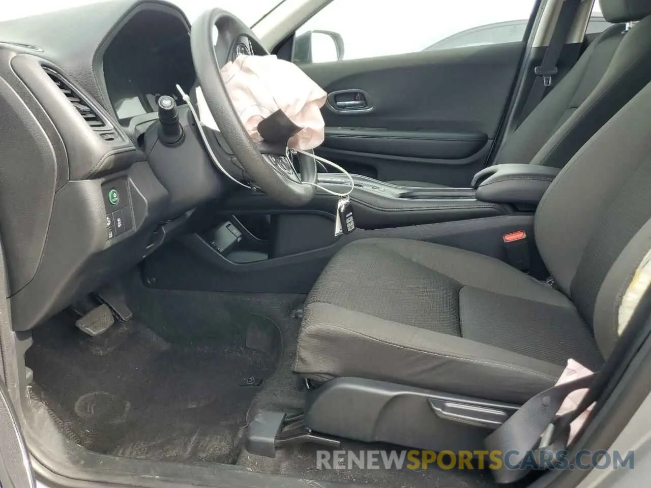 7 Photograph of a damaged car 3CZRU5H59NM734420 HONDA HR-V 2022