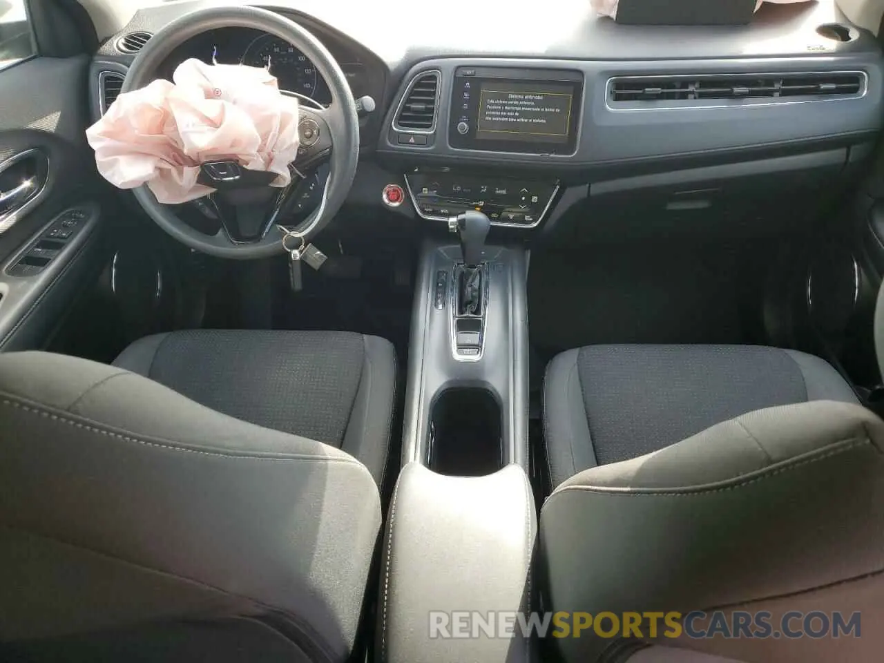 8 Photograph of a damaged car 3CZRU5H59NM739021 HONDA HR-V 2022