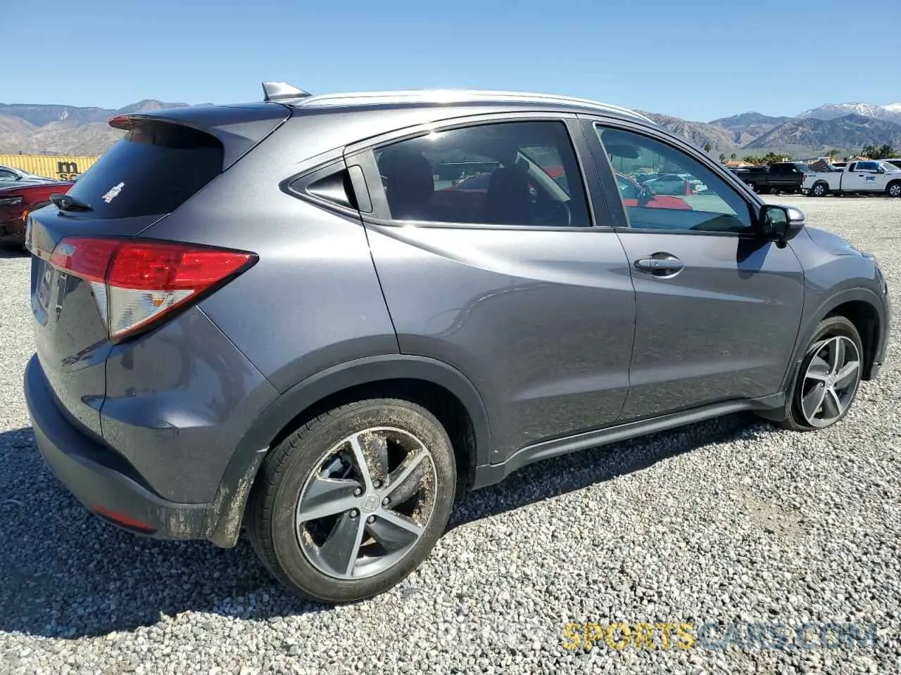 3 Photograph of a damaged car 3CZRU5H70NM725493 HONDA HR-V 2022