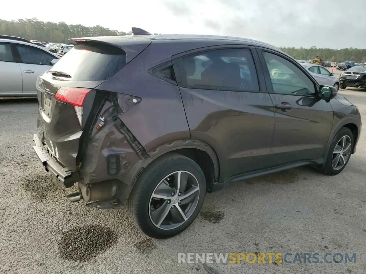 3 Photograph of a damaged car 3CZRU5H77NM732067 HONDA HR-V 2022