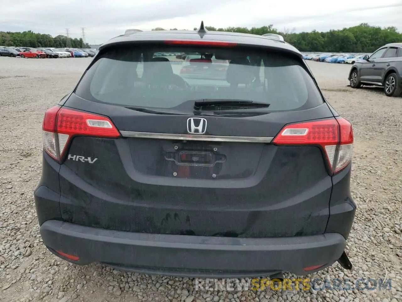 6 Photograph of a damaged car 3CZRU5H7XNM733679 HONDA HR-V 2022