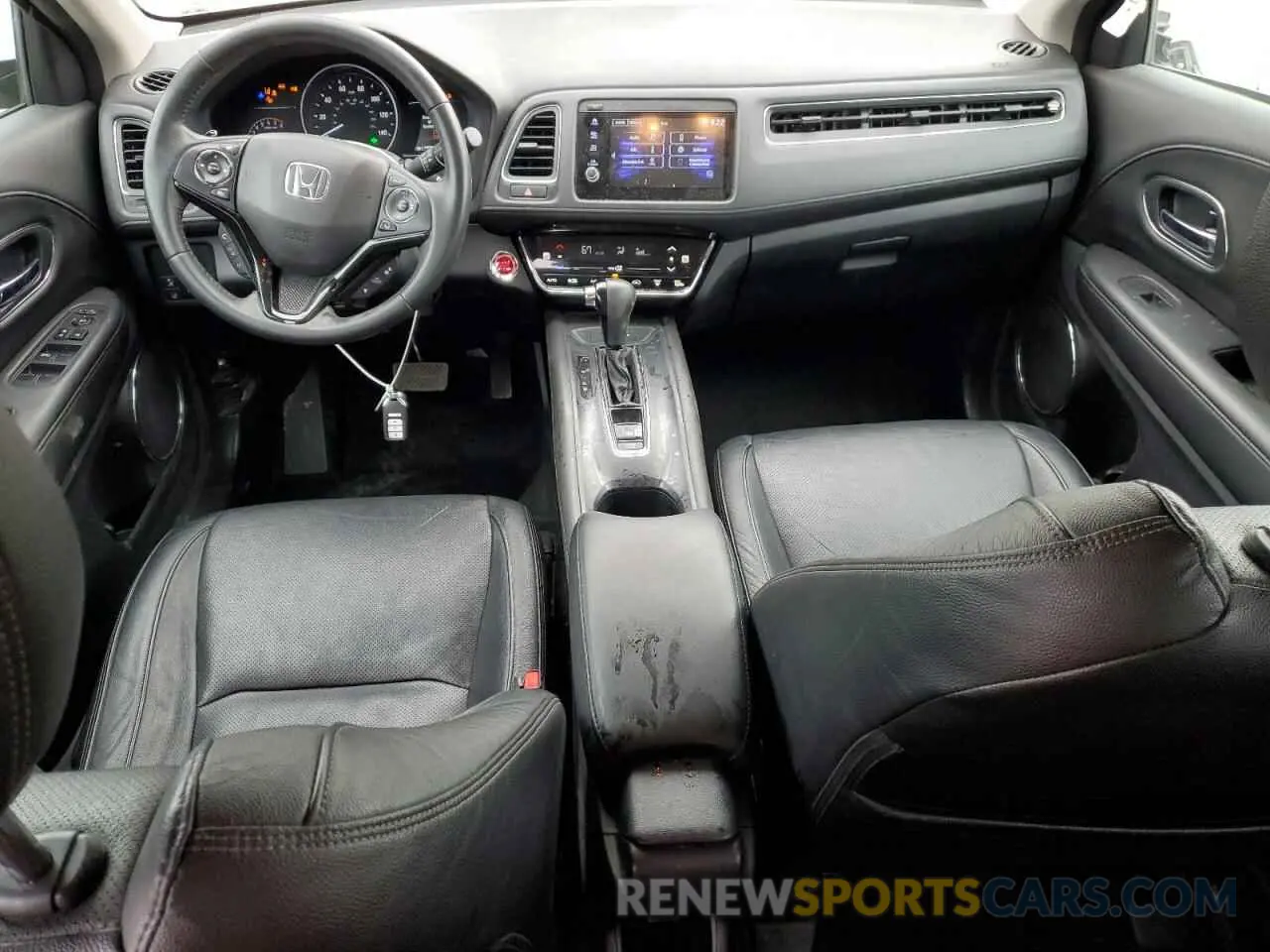 8 Photograph of a damaged car 3CZRU5H7XNM733679 HONDA HR-V 2022