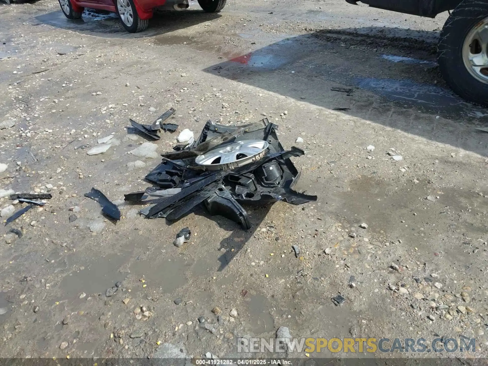 12 Photograph of a damaged car 3CZRU6H10NM727178 HONDA HR-V 2022