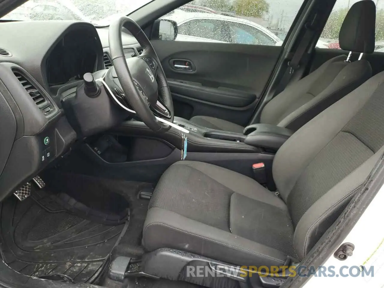 7 Photograph of a damaged car 3CZRU6H10NM741789 HONDA HR-V 2022