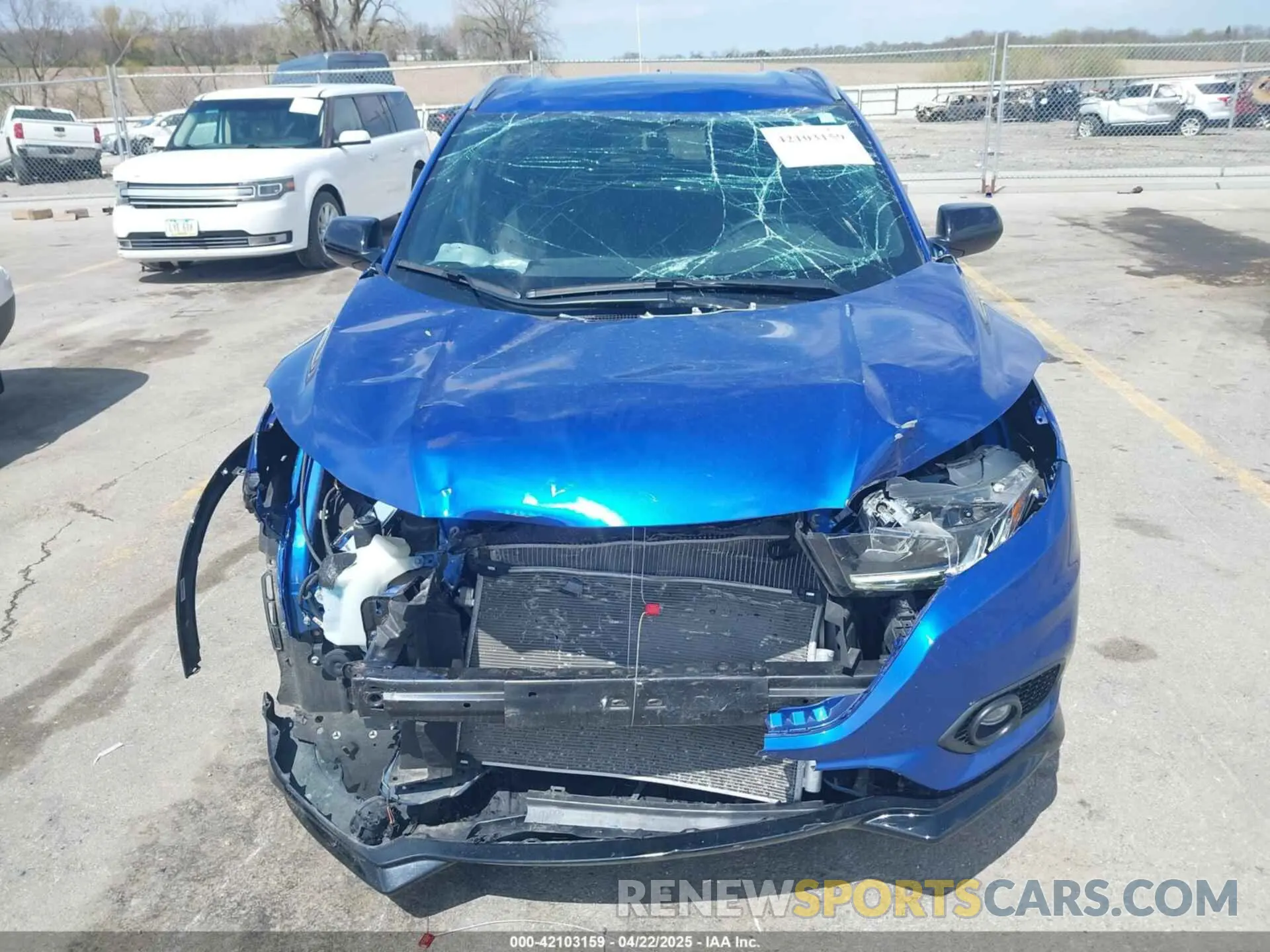 6 Photograph of a damaged car 3CZRU6H11NM725214 HONDA HR-V 2022