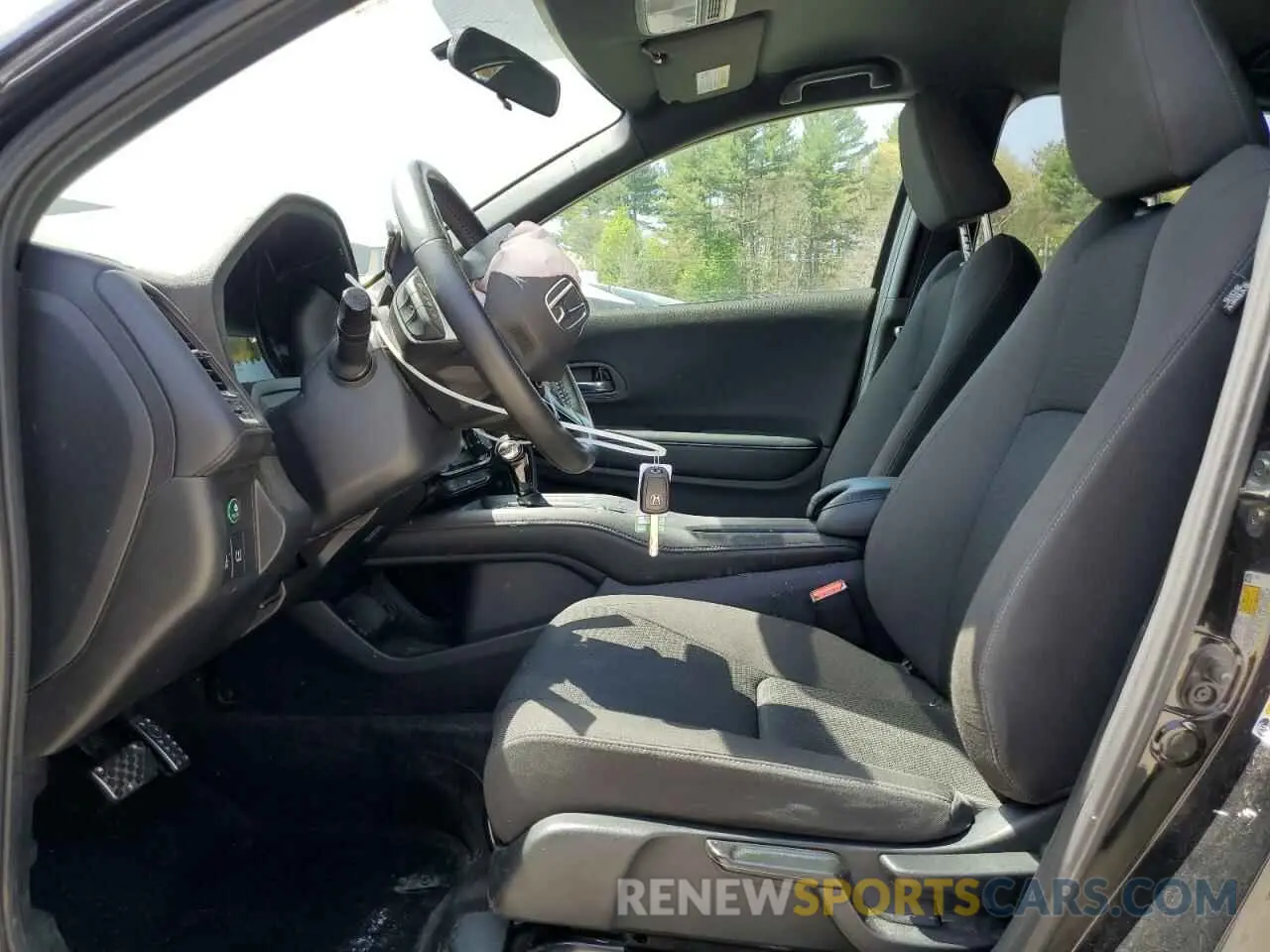 7 Photograph of a damaged car 3CZRU6H11NM746578 HONDA HR-V 2022