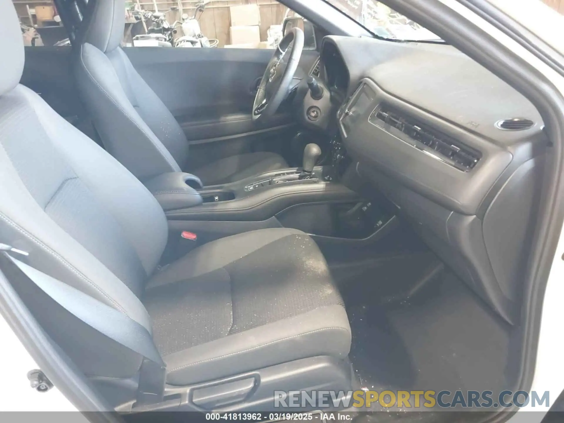 5 Photograph of a damaged car 3CZRU6H12NM753653 HONDA HR-V 2022