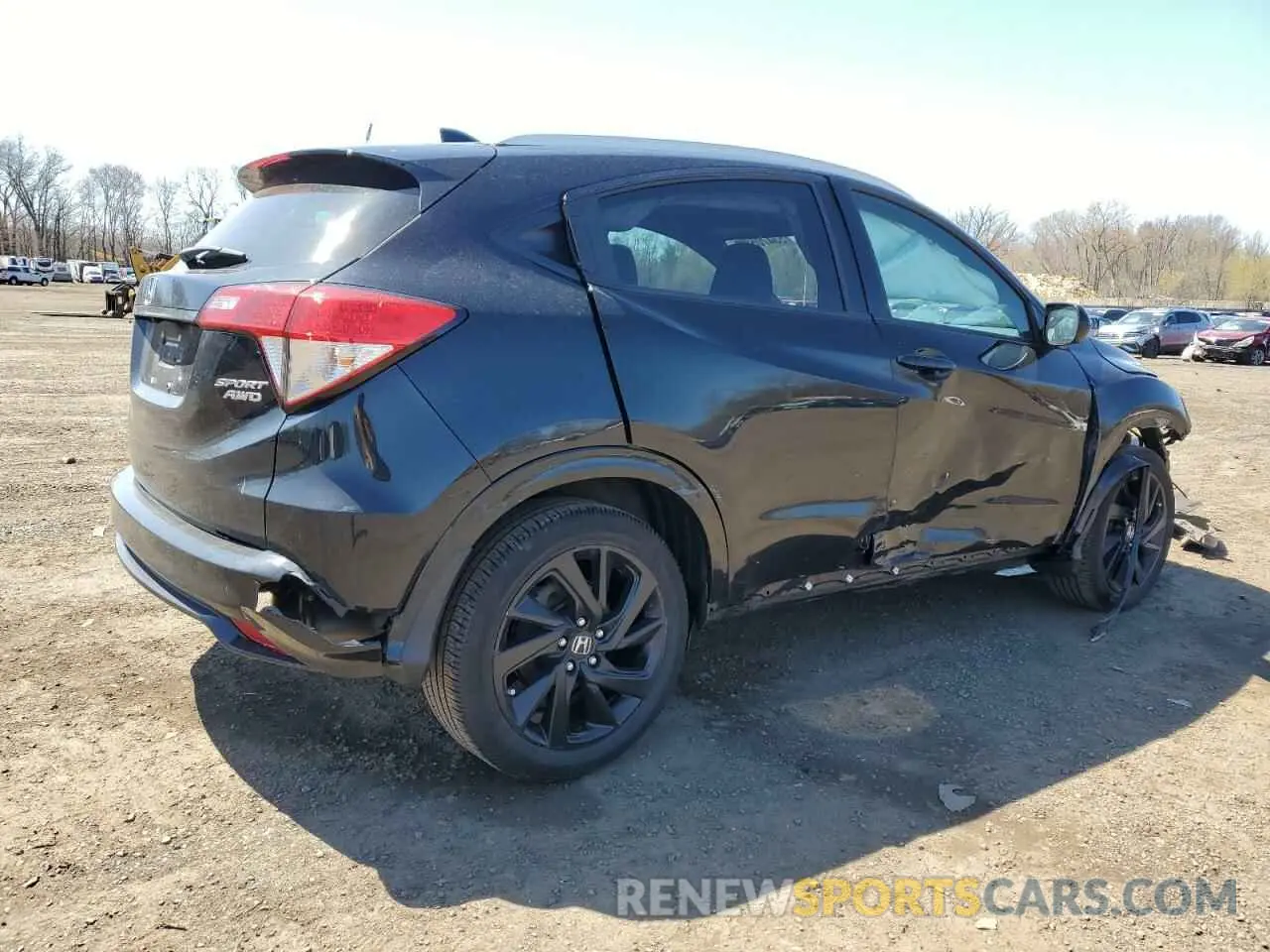 3 Photograph of a damaged car 3CZRU6H13NM711508 HONDA HR-V 2022