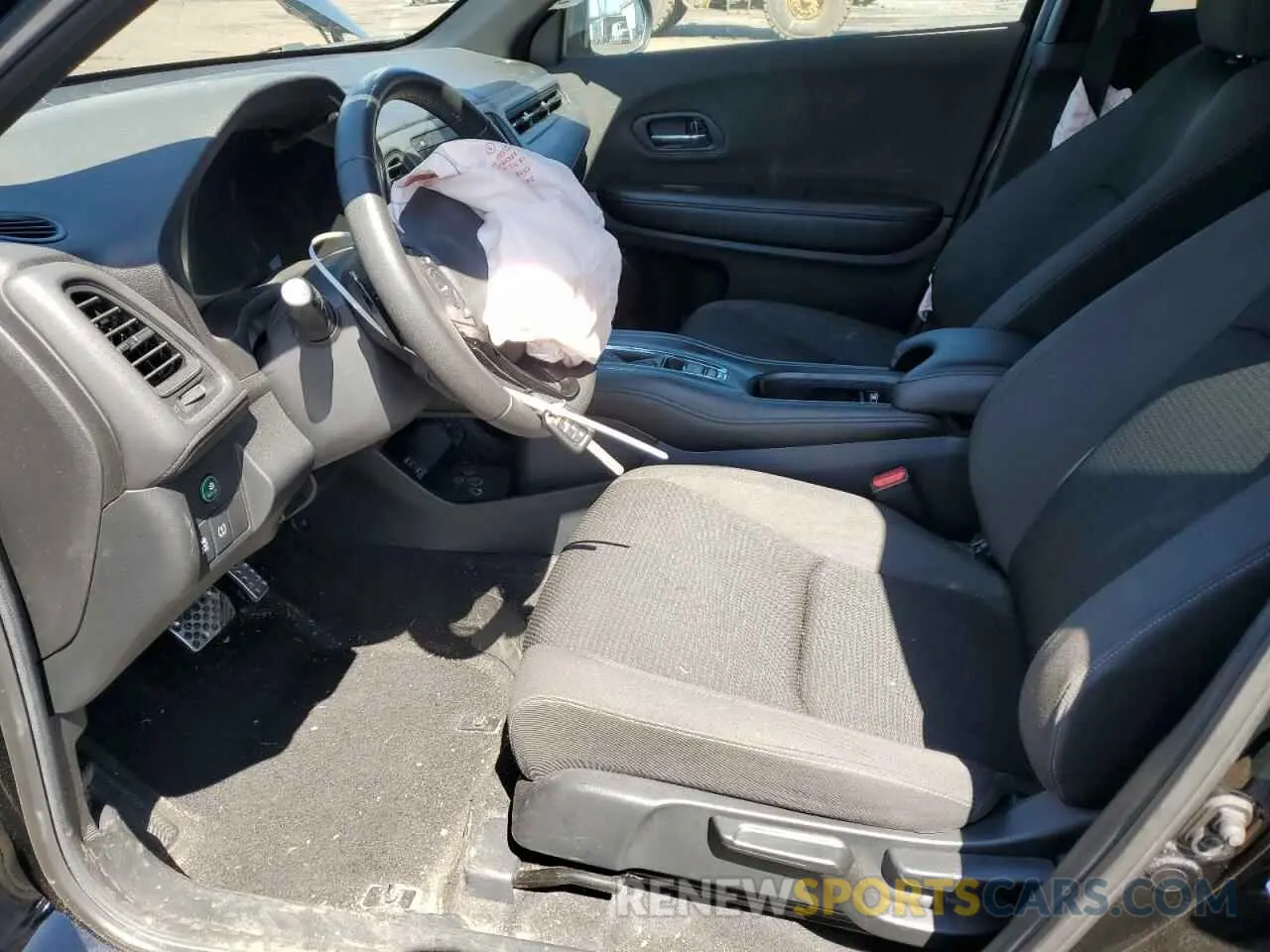 7 Photograph of a damaged car 3CZRU6H13NM711508 HONDA HR-V 2022