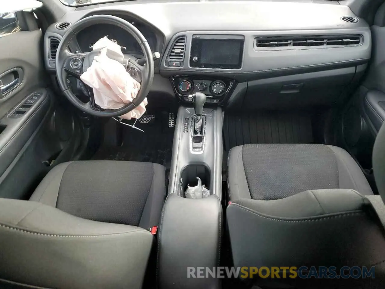 8 Photograph of a damaged car 3CZRU6H14NM701246 HONDA HR-V 2022