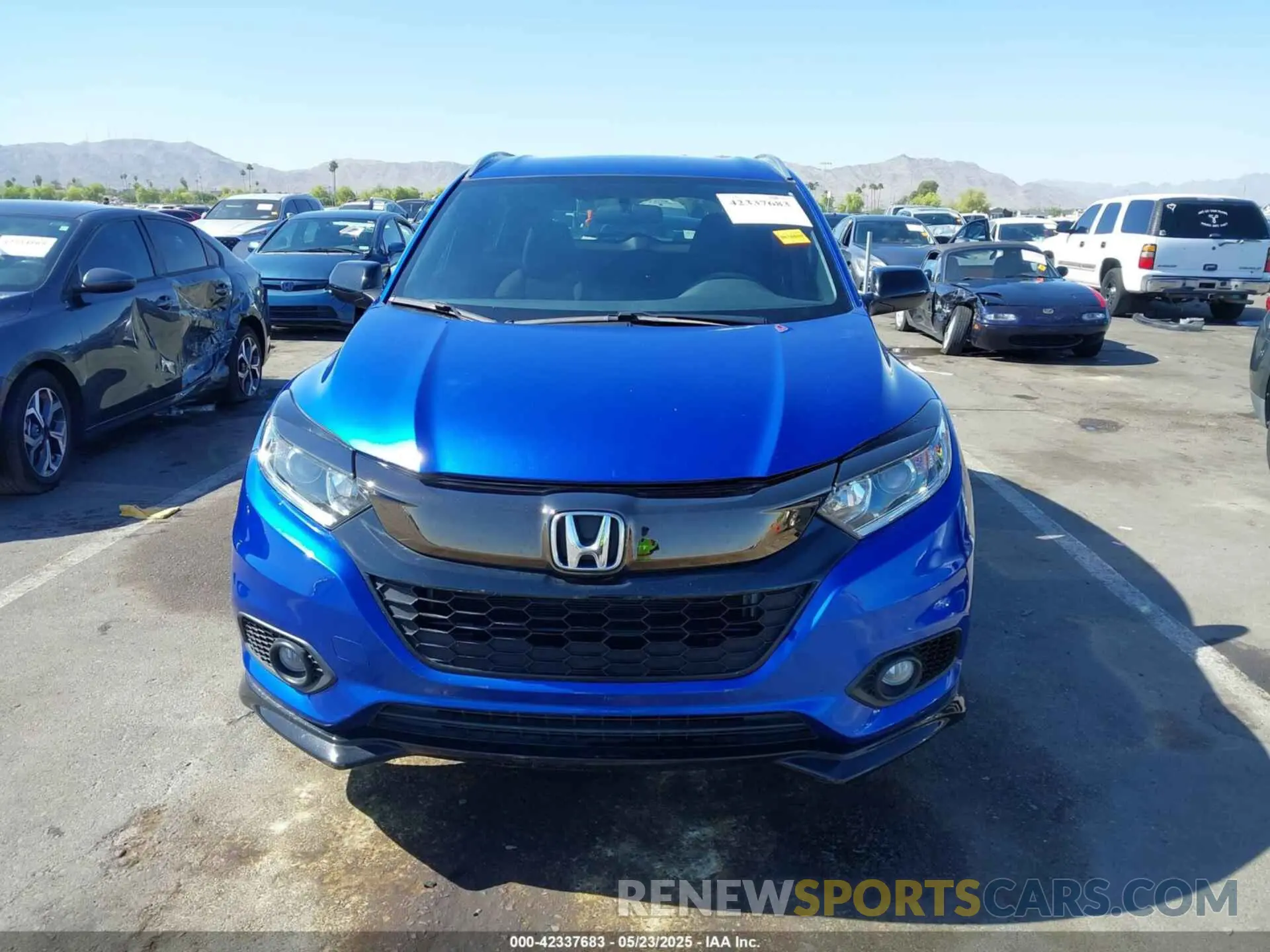 12 Photograph of a damaged car 3CZRU6H14NM776156 HONDA HR-V 2022