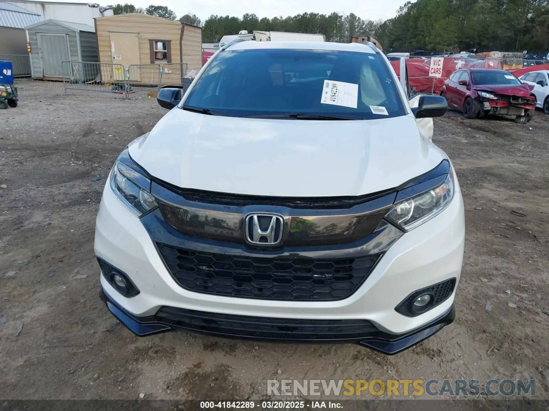 12 Photograph of a damaged car 3CZRU6H16NM708702 HONDA HR-V 2022
