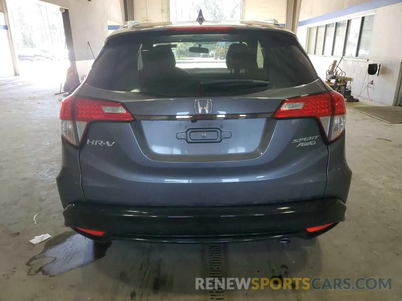 6 Photograph of a damaged car 3CZRU6H17NM775647 HONDA HR-V 2022