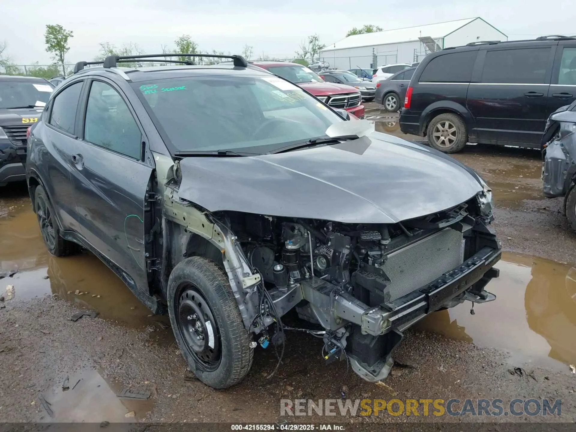 1 Photograph of a damaged car 3CZRU6H18NM765306 HONDA HR-V 2022