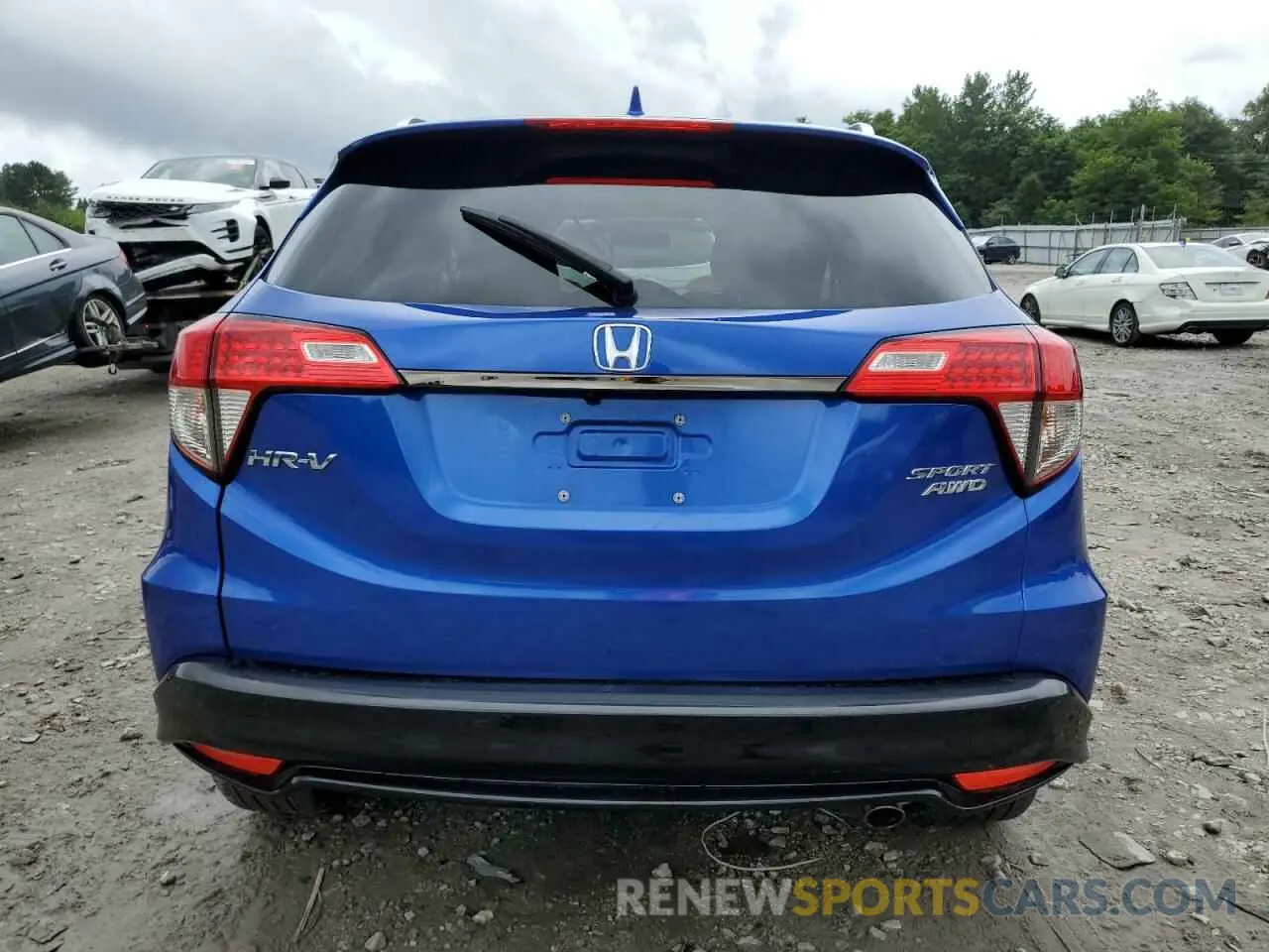 6 Photograph of a damaged car 3CZRU6H19NM743542 HONDA HR-V 2022