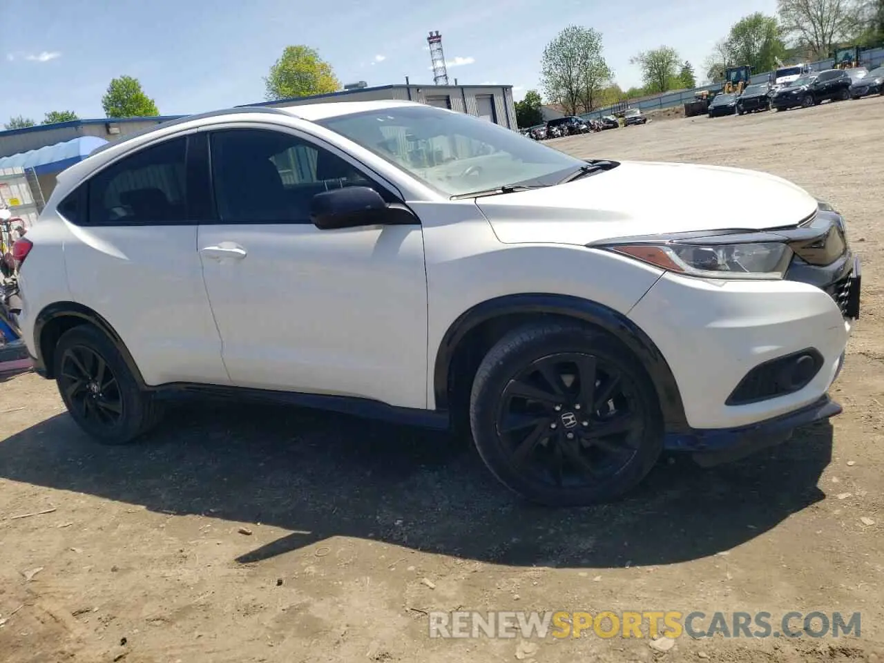 4 Photograph of a damaged car 3CZRU6H19NM762804 HONDA HR-V 2022