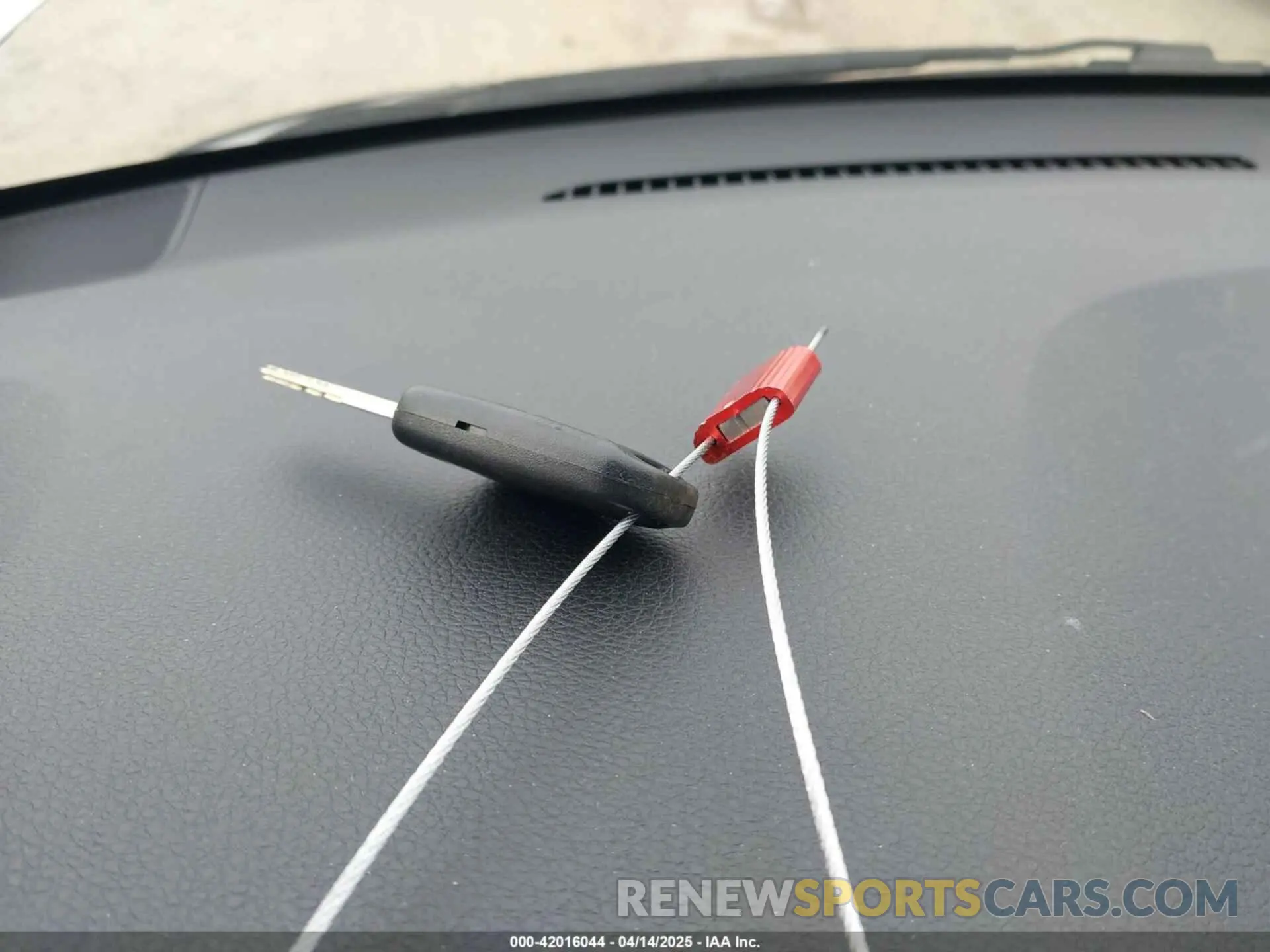 11 Photograph of a damaged car 3CZRU6H19NM763404 HONDA HR-V 2022