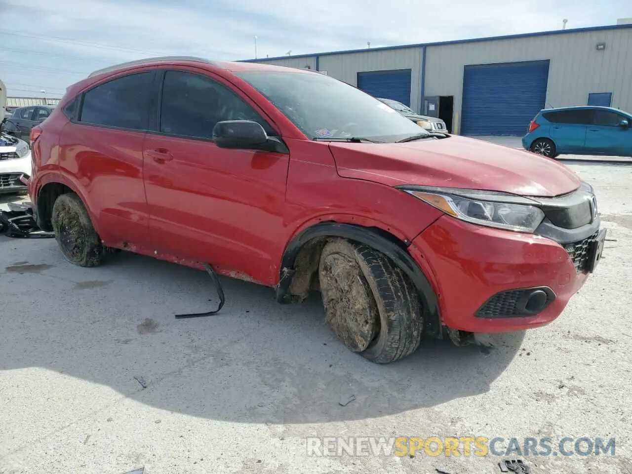 4 Photograph of a damaged car 3CZRU6H1XNM706693 HONDA HR-V 2022
