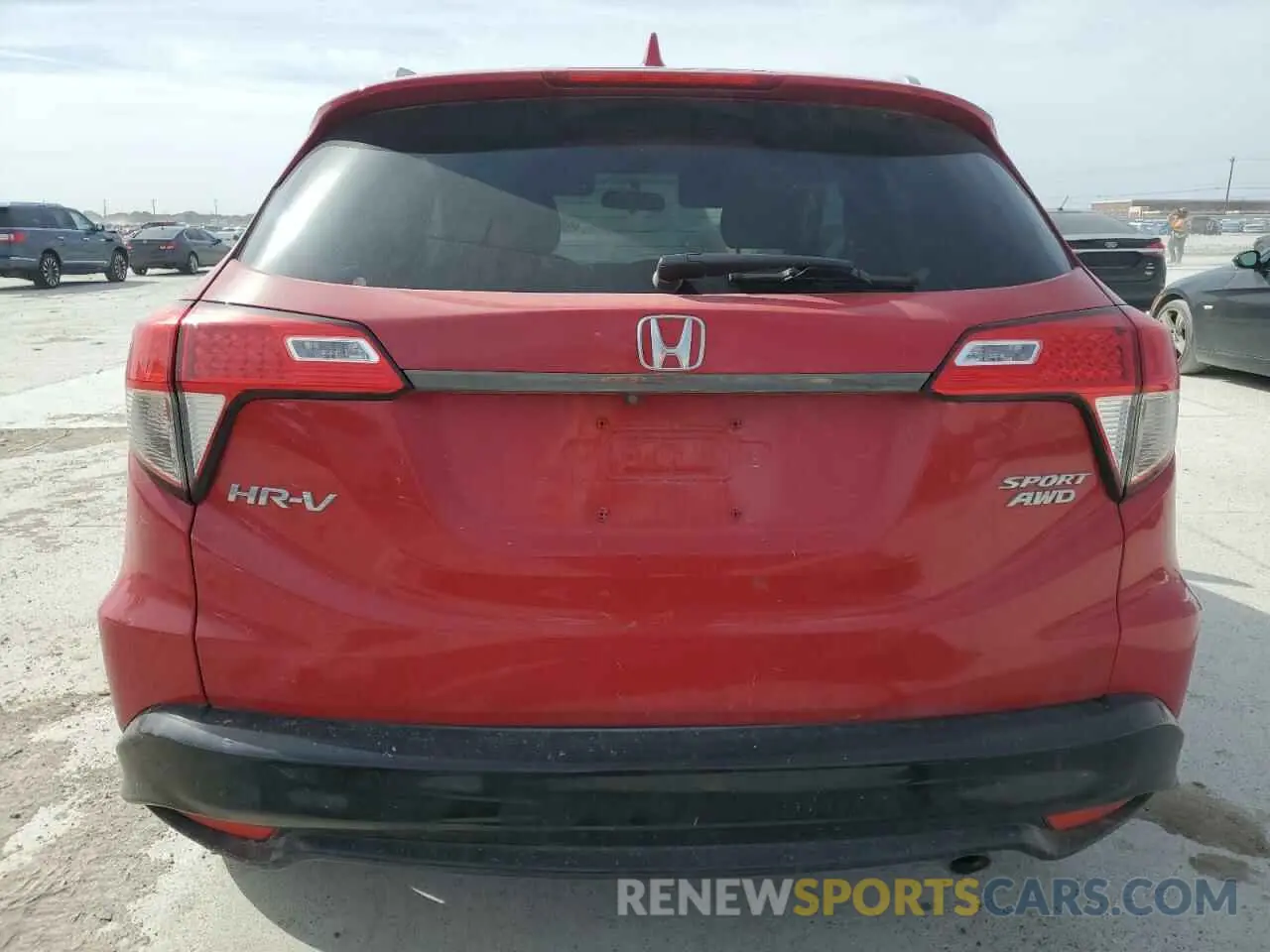 6 Photograph of a damaged car 3CZRU6H1XNM706693 HONDA HR-V 2022