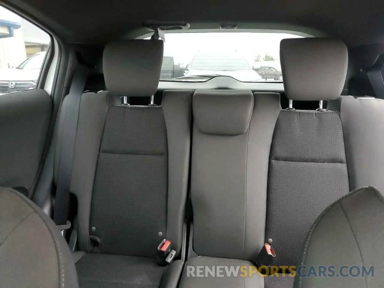 10 Photograph of a damaged car 3CZRU6H1XNM711635 HONDA HR-V 2022