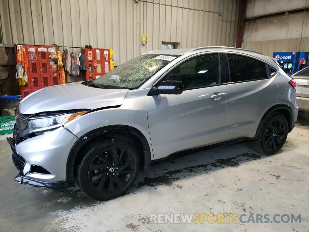 1 Photograph of a damaged car 3CZRU6H1XNM736065 HONDA HR-V 2022