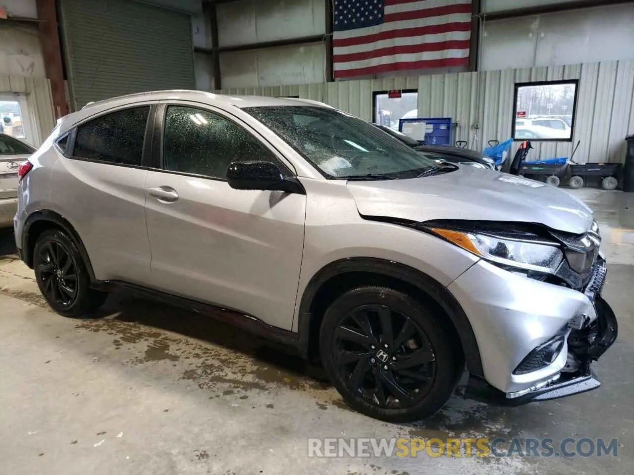 4 Photograph of a damaged car 3CZRU6H1XNM736065 HONDA HR-V 2022