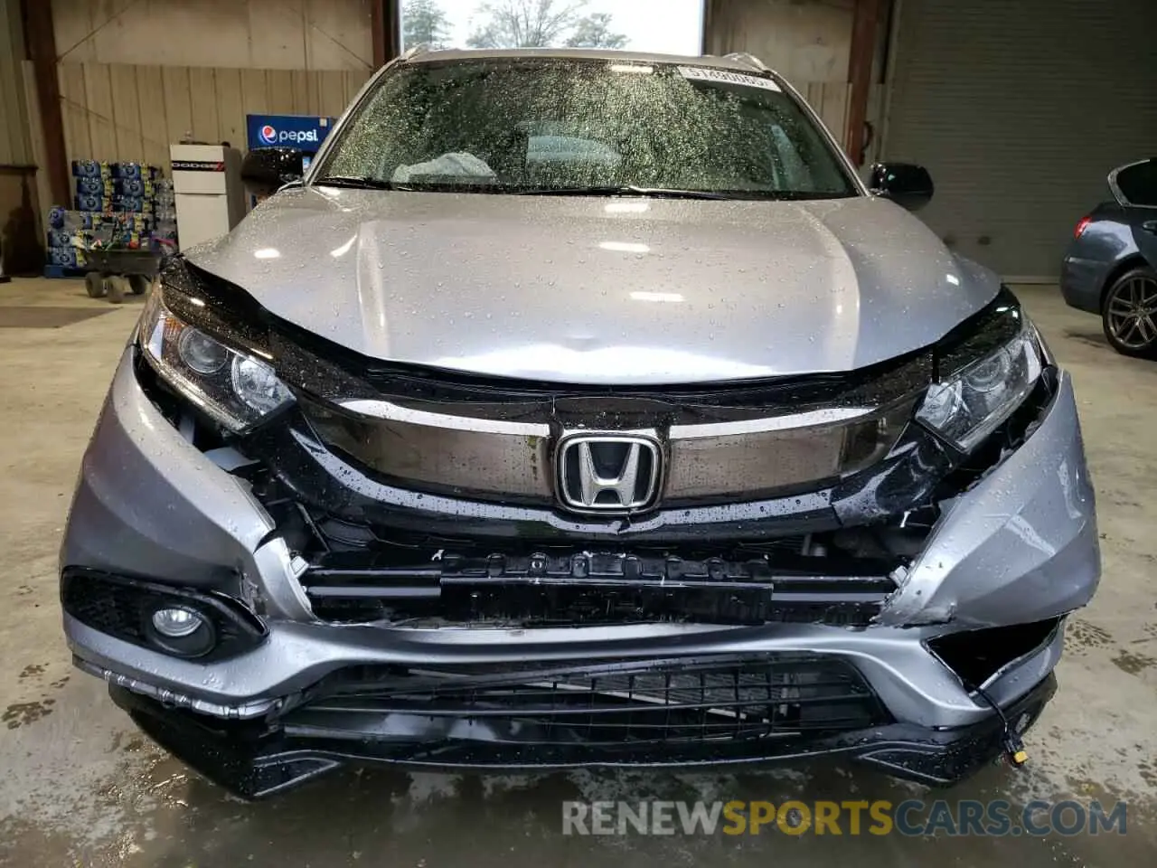5 Photograph of a damaged car 3CZRU6H1XNM736065 HONDA HR-V 2022