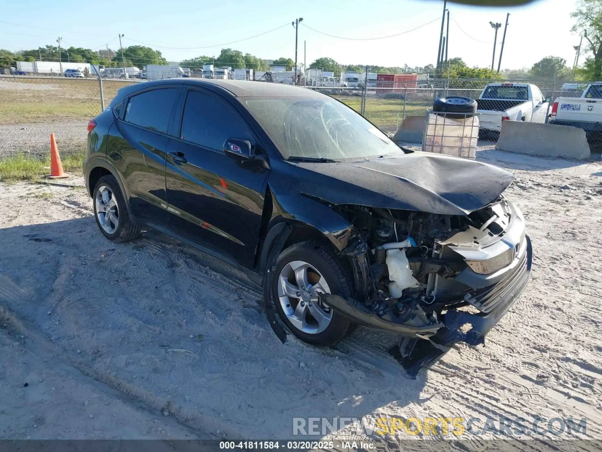 1 Photograph of a damaged car 3CZRU6H30NM700757 HONDA HR-V 2022