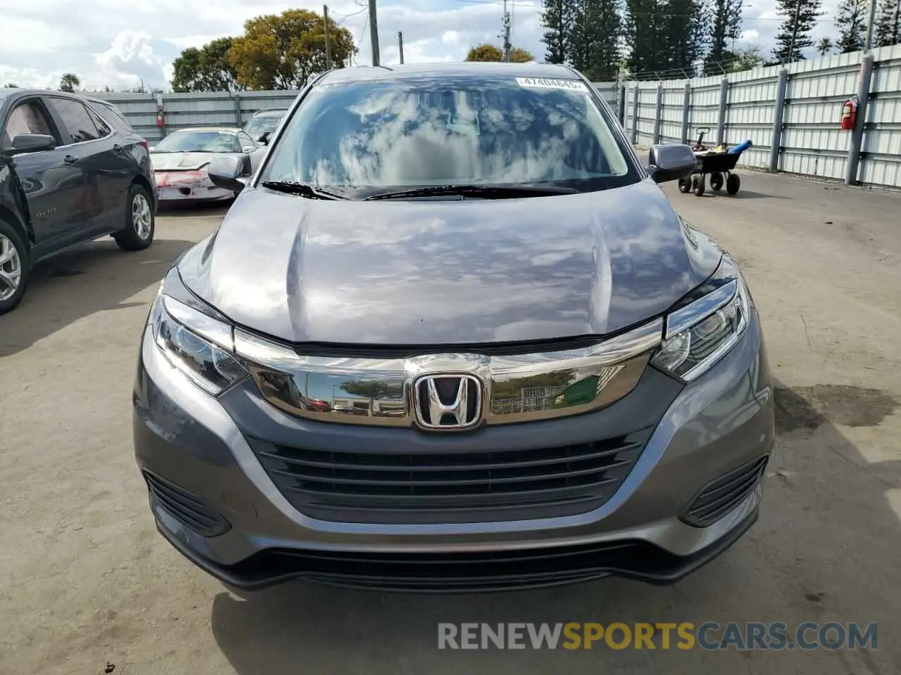 5 Photograph of a damaged car 3CZRU6H30NM716036 HONDA HR-V 2022