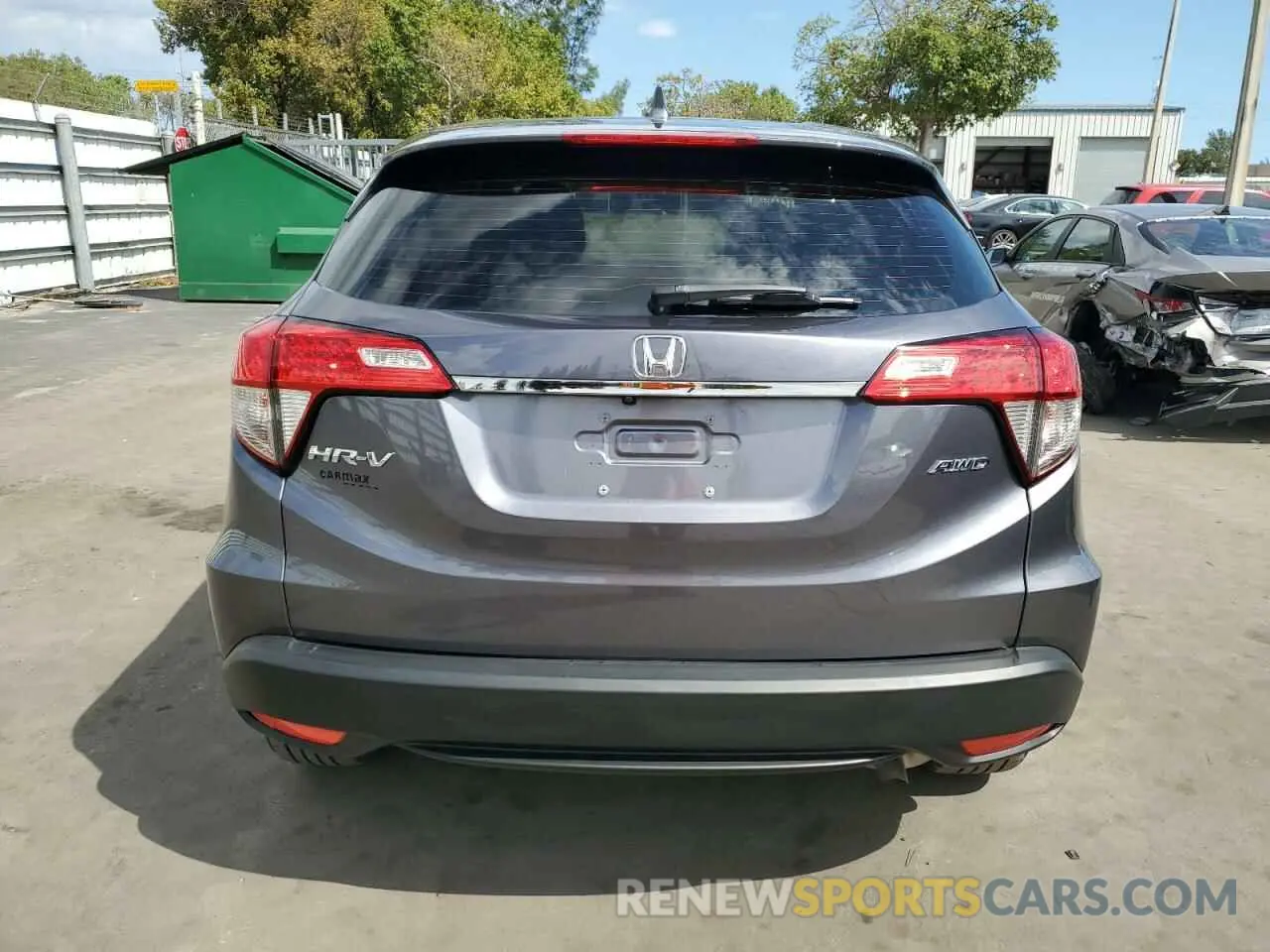 6 Photograph of a damaged car 3CZRU6H30NM716036 HONDA HR-V 2022