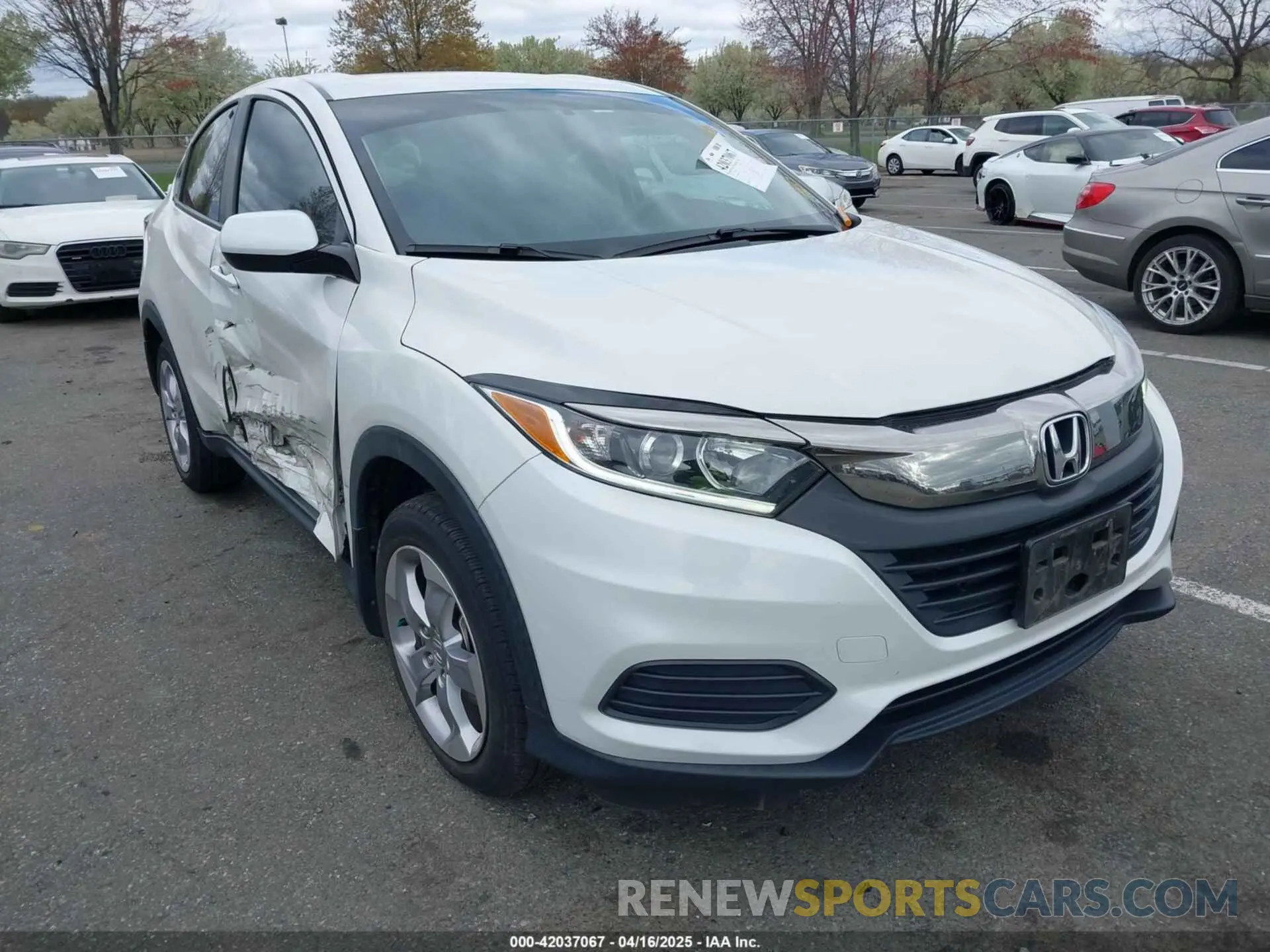 1 Photograph of a damaged car 3CZRU6H30NM741325 HONDA HR-V 2022