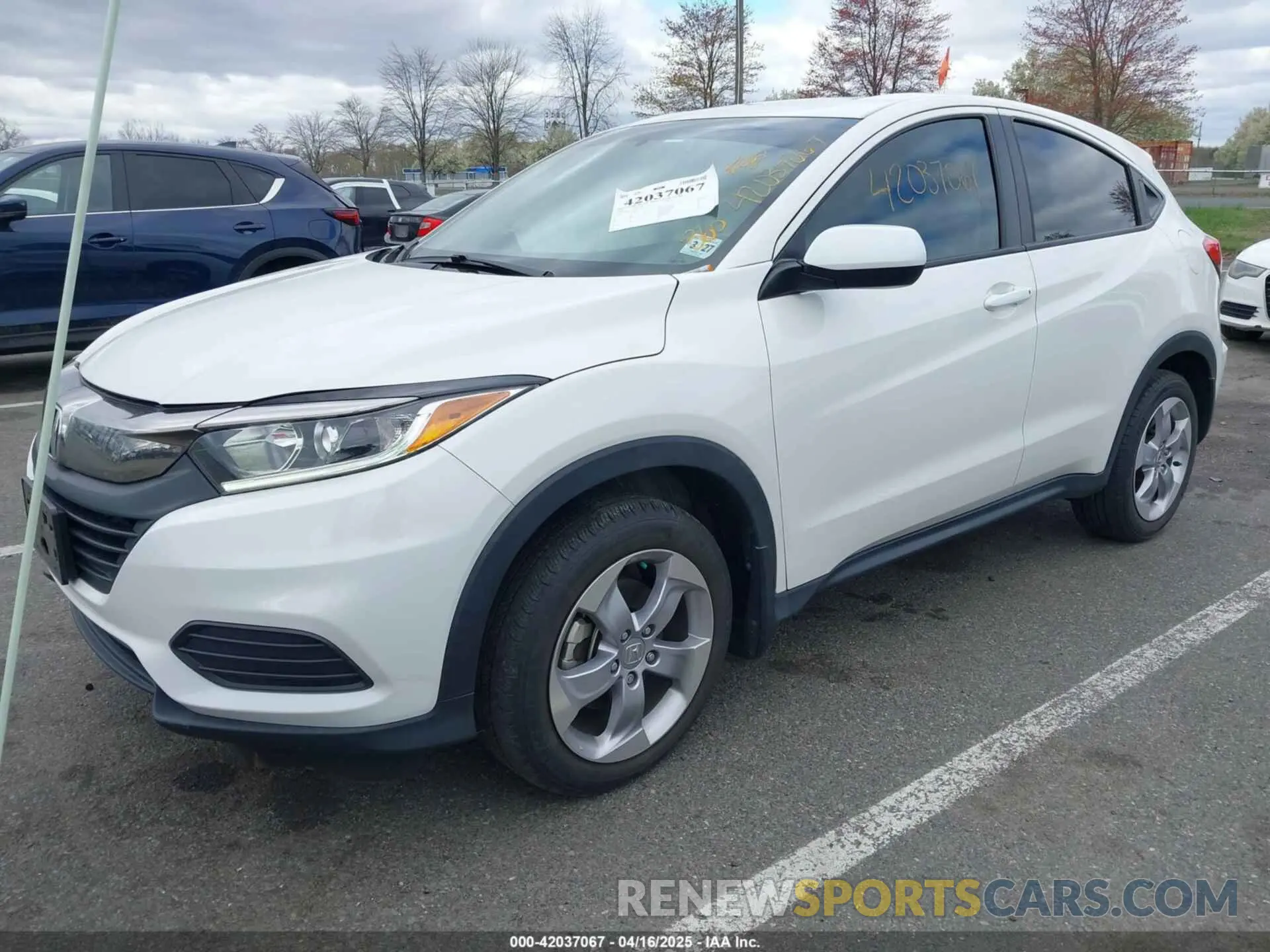 2 Photograph of a damaged car 3CZRU6H30NM741325 HONDA HR-V 2022