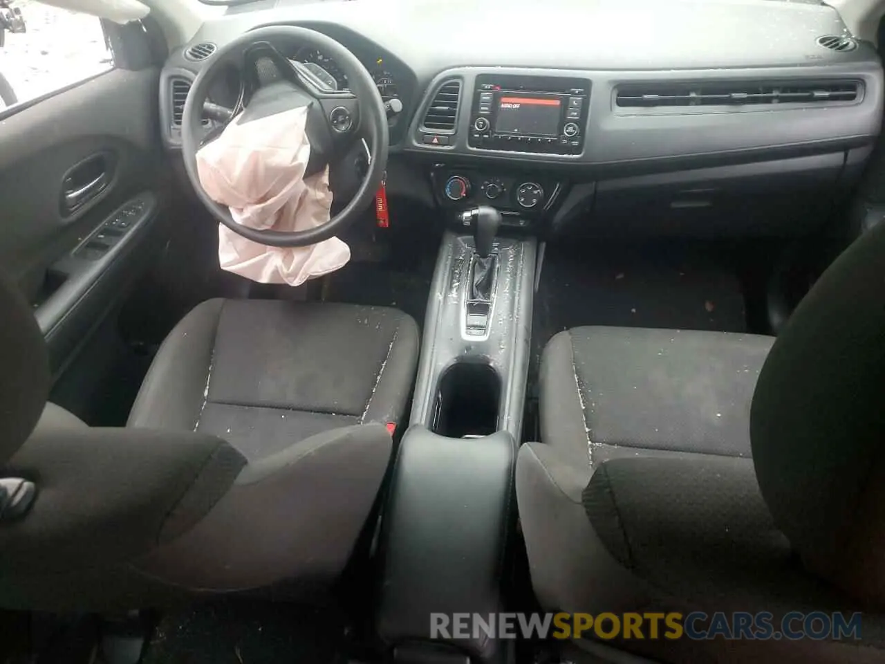 8 Photograph of a damaged car 3CZRU6H30NM762689 HONDA HR-V 2022